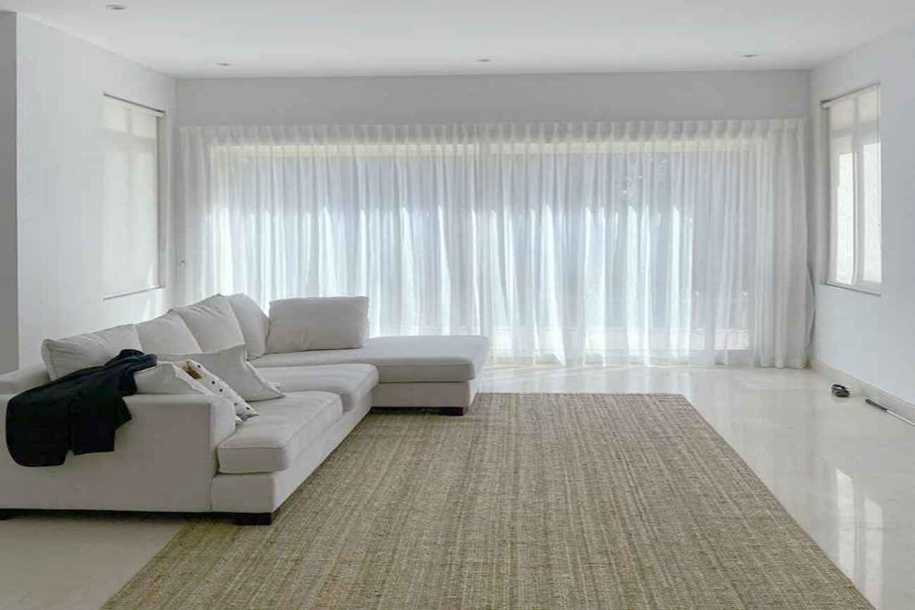 Pinch-Pleat-Curtain3_11zon (2)